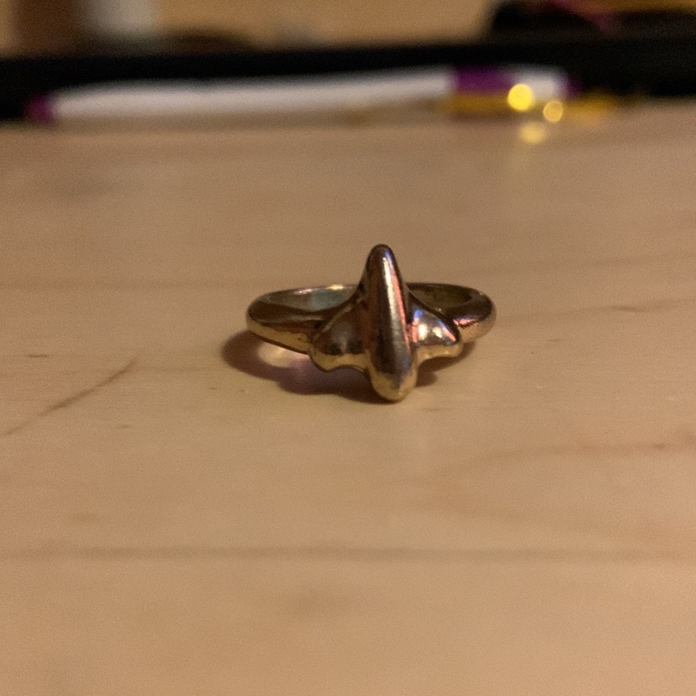 Vintage Gold plated ‘Nose Ring’ Ring size 5.5  s. 5 1/2